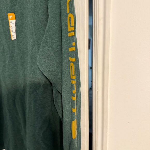 Brand new long sleeve Carhartt shirt - Picture 3 of 4